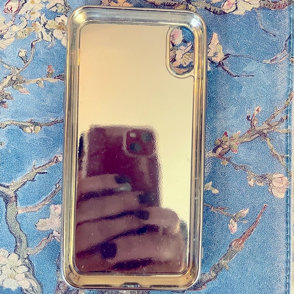 iPhone X Rhinestone/Crystal Cover Like New - Picture 2 of 4